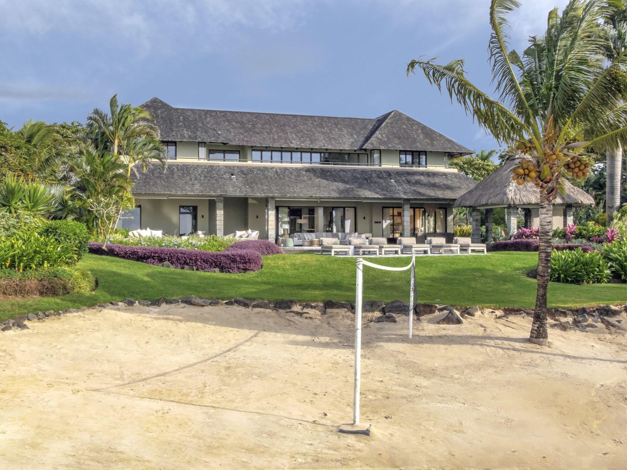 Four Seasons Resort Mauritius At Anahita Beau Champ Exterior photo