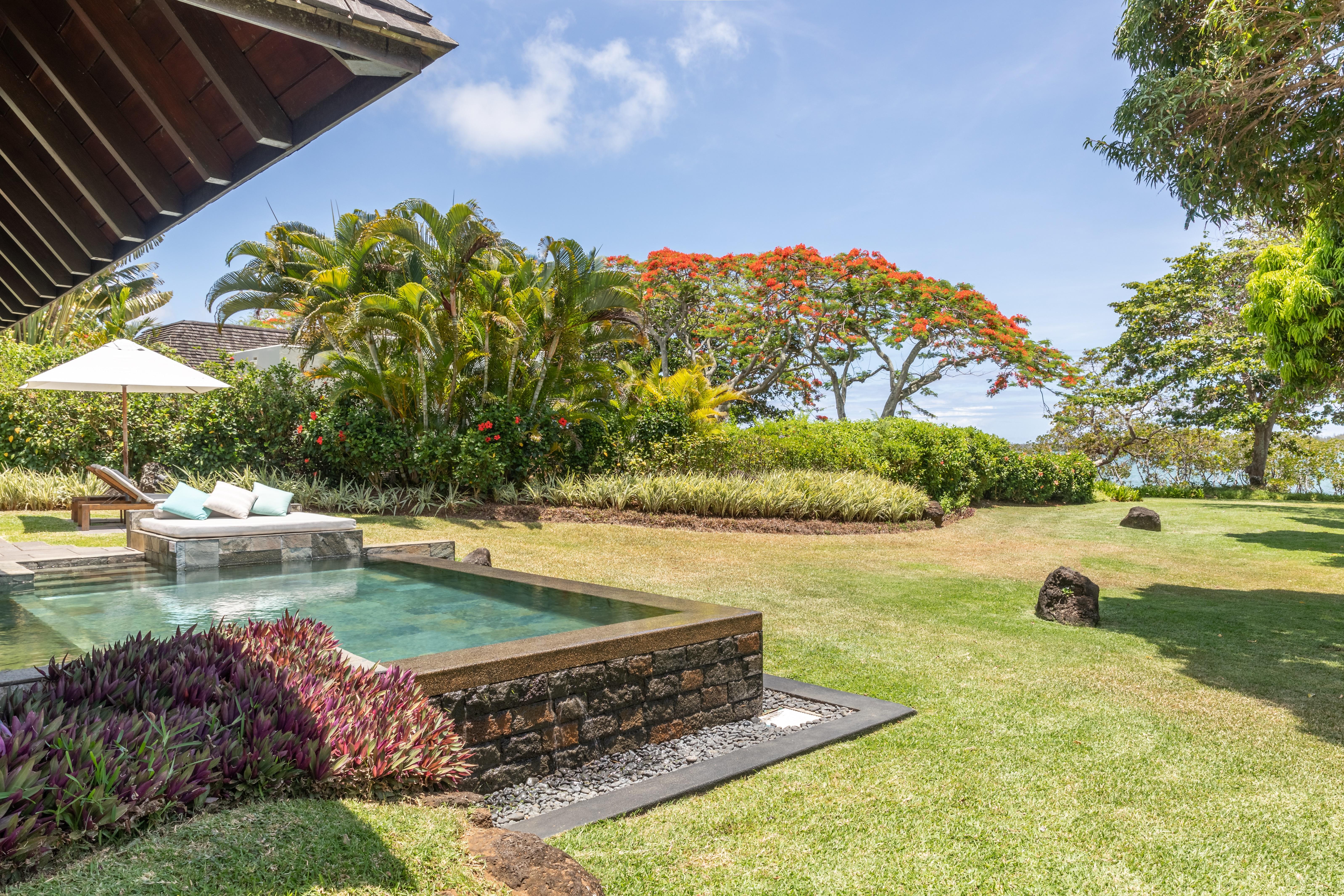 Four Seasons Resort Mauritius At Anahita Beau Champ Exterior photo